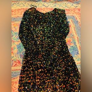 Selfie Leslie size small Sparkle tie back long sleeve dress